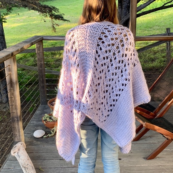 Handmade Knit Shawl - Picture 6 of 9